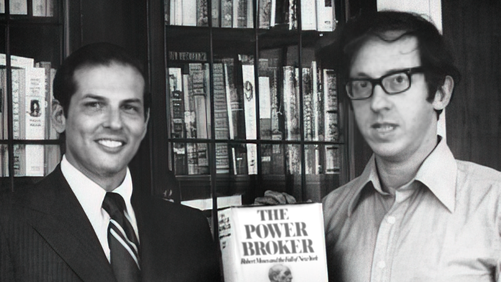Turn Every Page - The Adventures of Robert Caro and Robert Gottlieb
