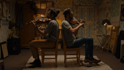 À toi les oreilles